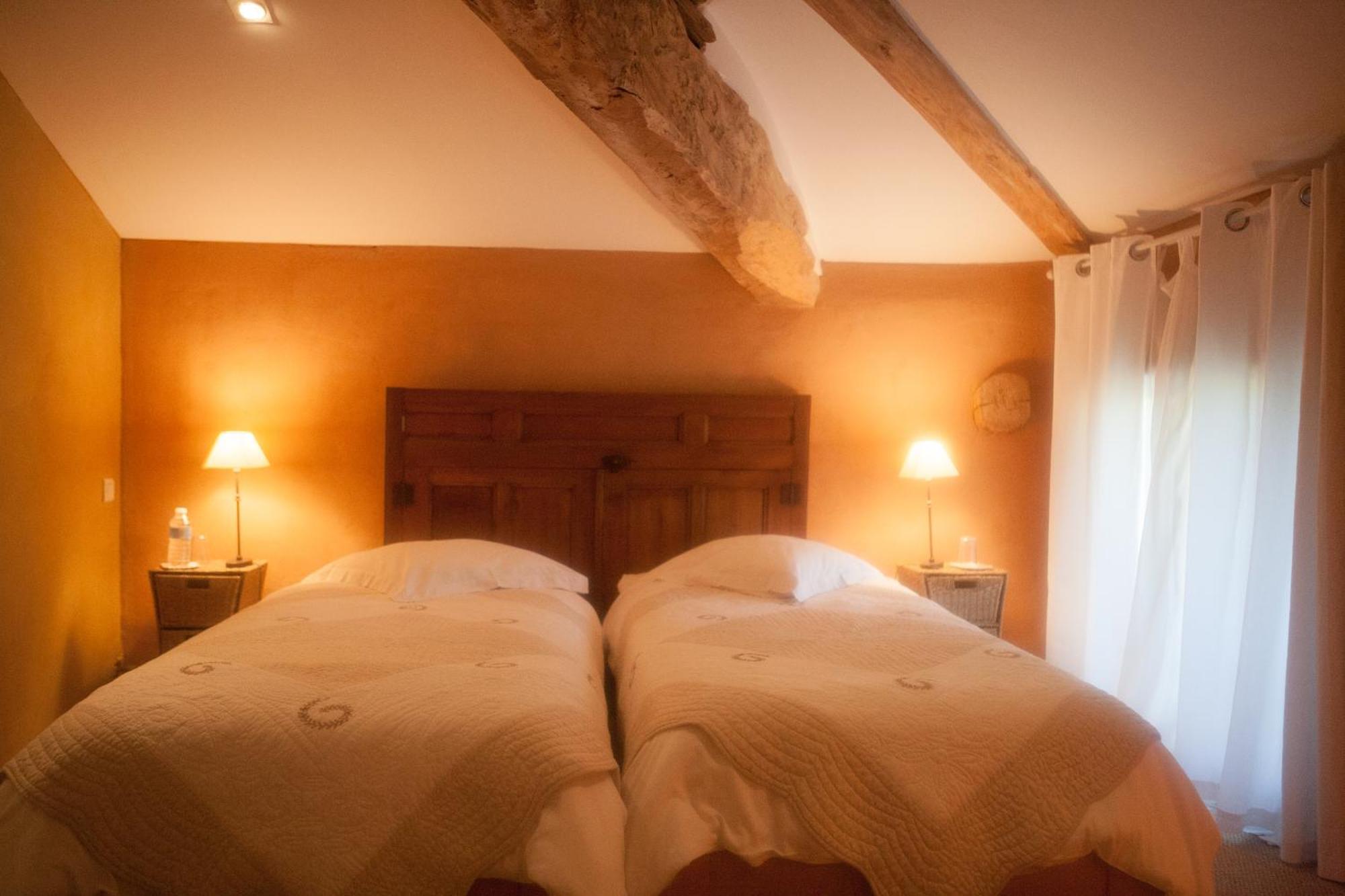 Bed and Breakfast Le Fraysse Montdurausse Exterior foto