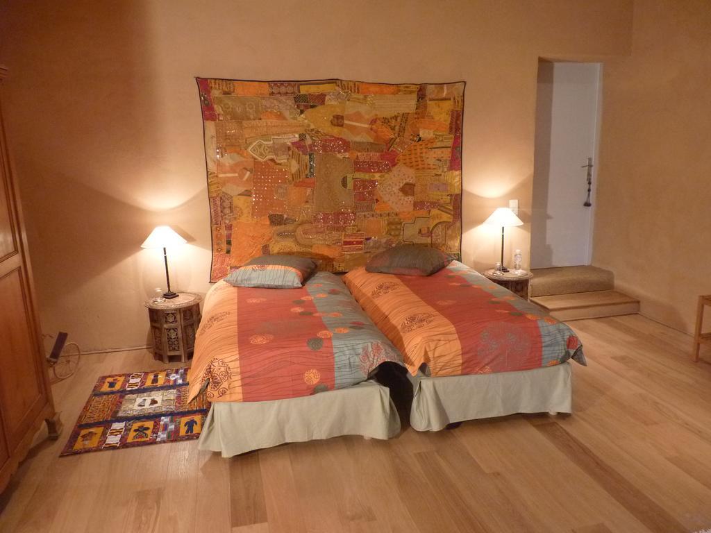 Bed and Breakfast Le Fraysse Montdurausse Exterior foto